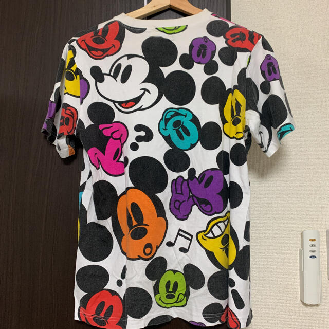 Disney(ディズニー)のディズニー　ミッキー　総柄Tシャツ レディースのトップス(Tシャツ(半袖/袖なし))の商品写真