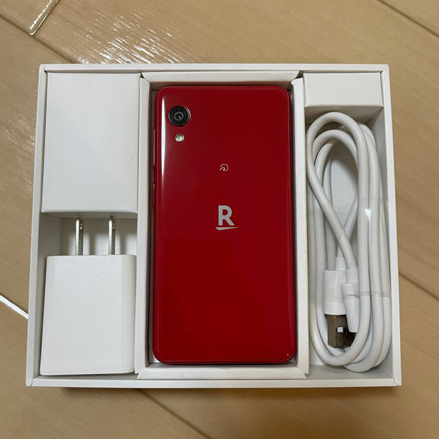 Rakuten(ラクテン)のRakuten Mini 楽天ミニ　RED スマホ/家電/カメラのスマートフォン/携帯電話(スマートフォン本体)の商品写真