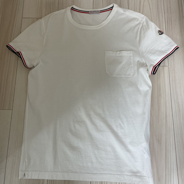 MONCLER(モンクレール)のモンクレール   tシャツ　 メンズのトップス(Tシャツ/カットソー(半袖/袖なし))の商品写真