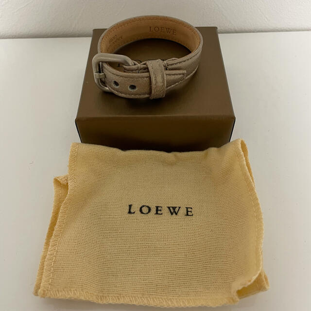 LOEWE - LOEWE レザーブレスレット akams@様専用の通販 by りる
