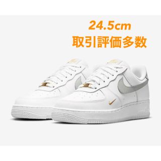 ナイキ(NIKE)のエアフォース1 エッセンシャル(スニーカー)