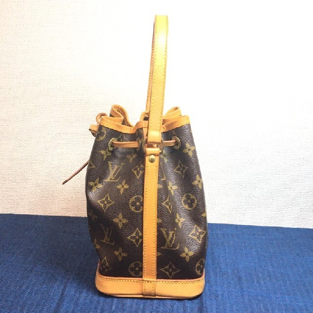 LOUIS VUITTON(ルイヴィトン)の美品　ルイヴィトン　モノグラム　ミニ　ノエ レディースのバッグ(ハンドバッグ)の商品写真