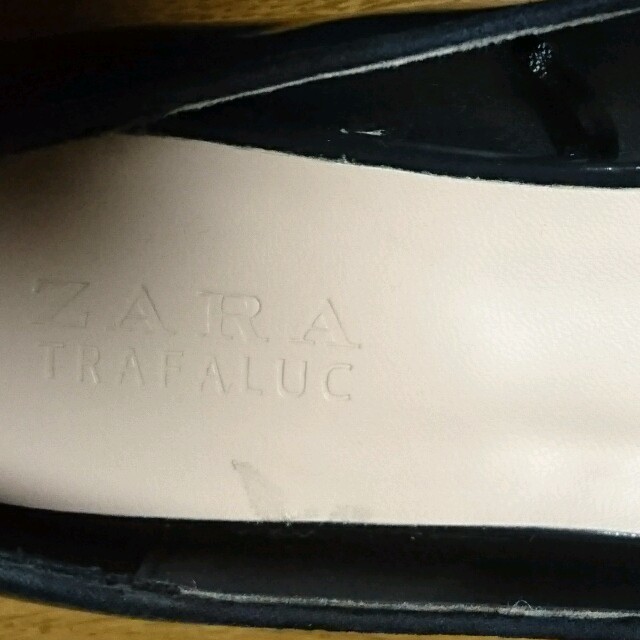 ZARA(ザラ)のザラ　フラットシューズ レディースの靴/シューズ(ローファー/革靴)の商品写真