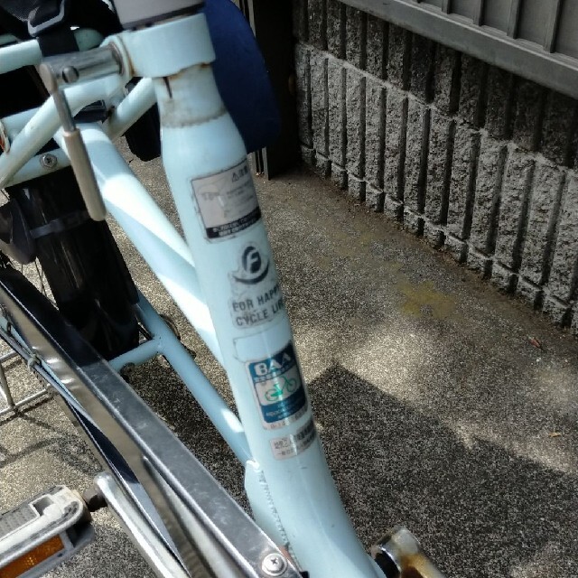 丸石サイクル(マルイシサイクル)のふらっかーずシュシュ 丸石サイクル 子供乗せ自転車 キッズ/ベビー/マタニティの外出/移動用品(自転車)の商品写真