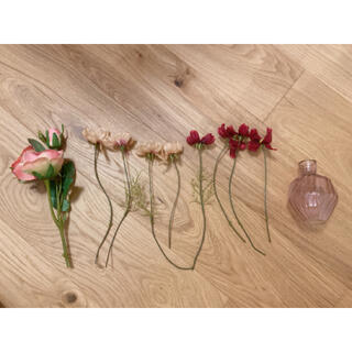 ビーカンパニー(B-COMPANY)の造花と花瓶のセット(花瓶)