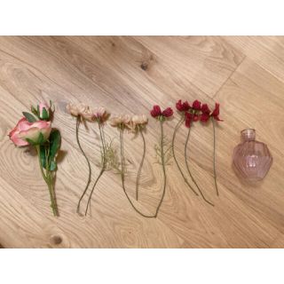 ビーカンパニー(B-COMPANY)の造花と花瓶のセット(花瓶)