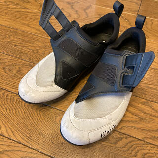 fizik フィジーク R4  トライアスロン　42(ウエア)