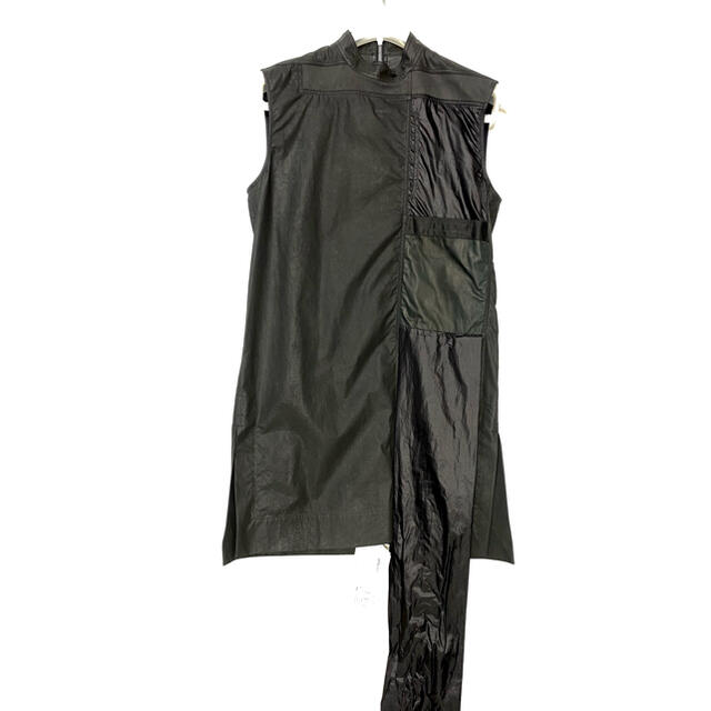 Rick Owens(リックオウエンス)の新古 定価20万 RICK OWENS ストール ベスト ブラック XS ジップ メンズのトップス(ベスト)の商品写真