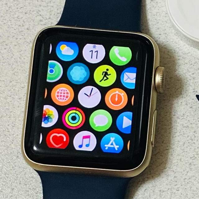 Apple Watch(アップルウォッチ)のApple Watch/Series2/42mm/ゴールド スマホ/家電/カメラのスマートフォン/携帯電話(その他)の商品写真