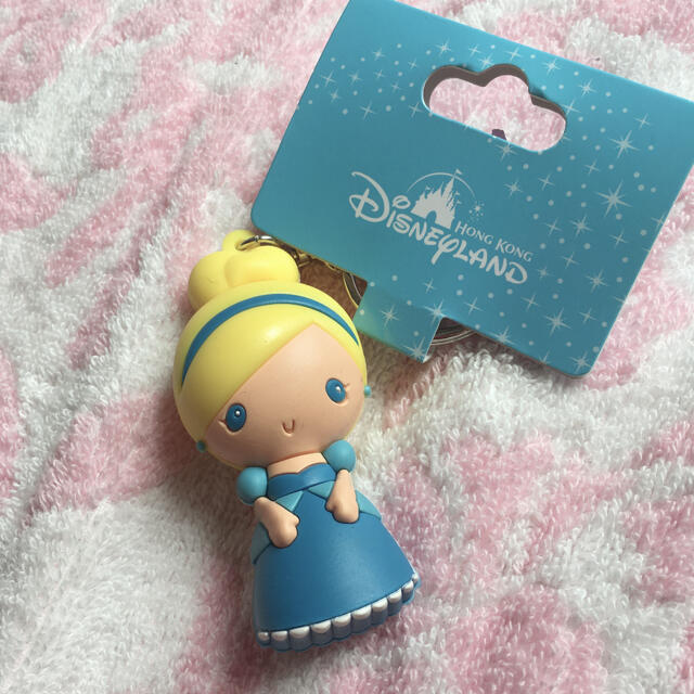 Disney(ディズニー)のシンデレラキーホルダー エンタメ/ホビーのアニメグッズ(キーホルダー)の商品写真