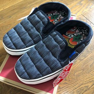 ヴァンズ(VANS)の新品未使用　VANS SLIP-ER ブラック　Mサイズ(スリッポン/モカシン)