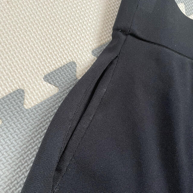 HYKE(ハイク)のHYKE ハイク　新品未使用　アシンメトリーロングスカート　黒　巻きスカート レディースのスカート(ロングスカート)の商品写真