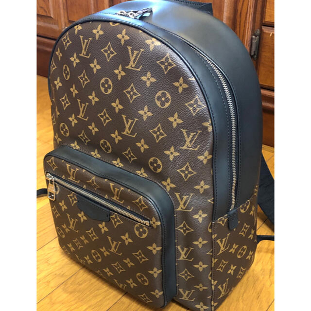 LOUIS VUITTON(ルイヴィトン)のルイヴィトン　ジョッシュ メンズのバッグ(バッグパック/リュック)の商品写真