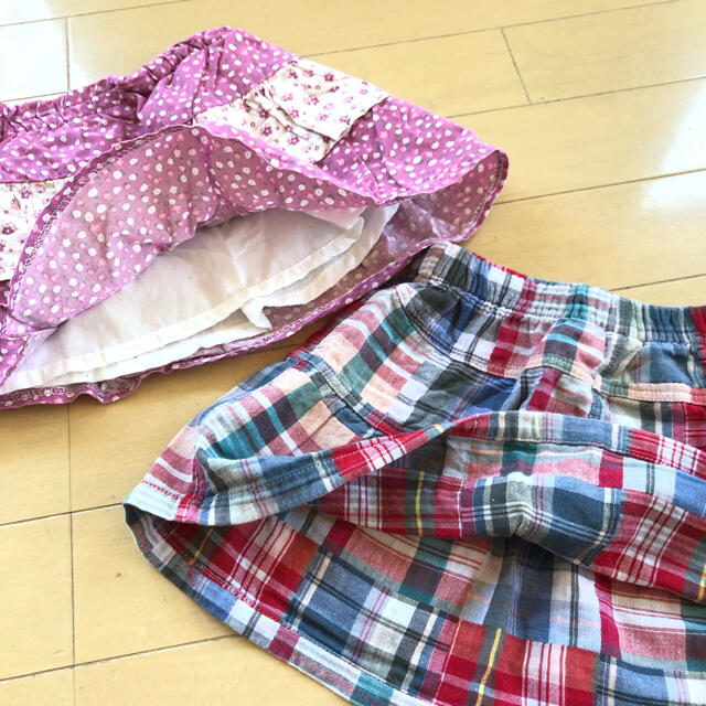 西松屋(ニシマツヤ)の美品☆西松屋　スカート　2枚セット　100 キッズ/ベビー/マタニティのキッズ服女の子用(90cm~)(スカート)の商品写真