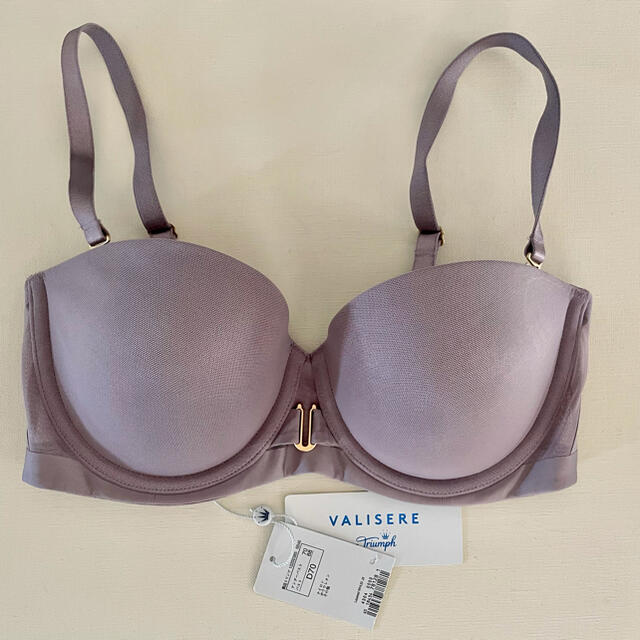 D70 トリンプ アッパーライン ヴァリゼール ブラ単品 2点