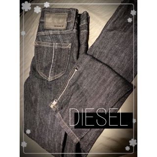 ディーゼル(DIESEL)の【超美品☓激レア】DIESEL☆シルバーチャック×牛革パッチ 美脚スキニー(デニム/ジーンズ)