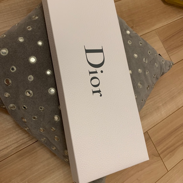 Dior(ディオール)のDIOR扇子 エンタメ/ホビーのコレクション(ノベルティグッズ)の商品写真