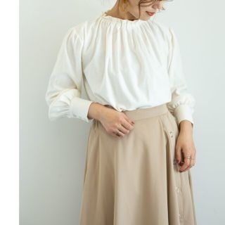 ショコラフィネローブ(chocol raffine robe)のスタンドカラーギャザーチュニック(シャツ/ブラウス(長袖/七分))