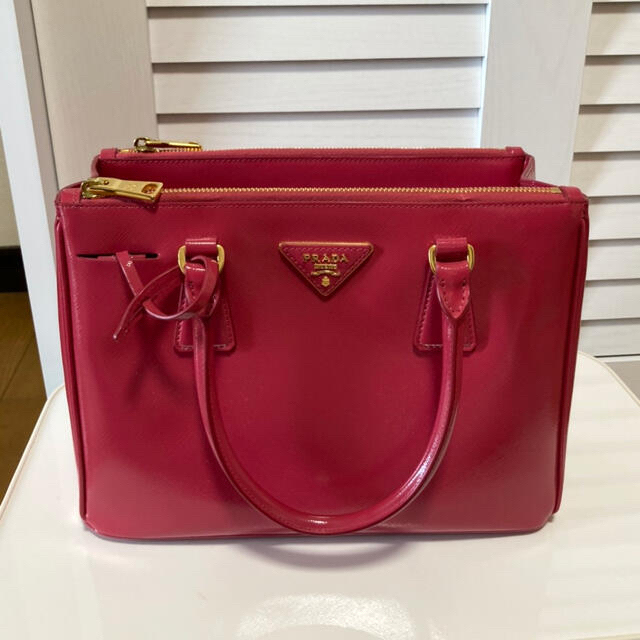 PRADA(プラダ)のプラダ　バッグ レディースのバッグ(ハンドバッグ)の商品写真