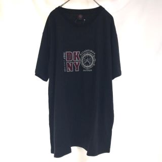 ダナキャランニューヨーク(DKNY)の新品　タグ付き　DKNY ディーケーエヌワイ　ダナキャラン　ロゴTシャツ(Tシャツ/カットソー(半袖/袖なし))