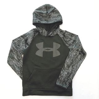 アンダーアーマー(UNDER ARMOUR)の【UNDER ARMOUR】トレーナー　キッズ　150(その他)