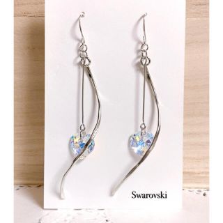 スワロフスキー(SWAROVSKI)の専用ページ(ピアス)