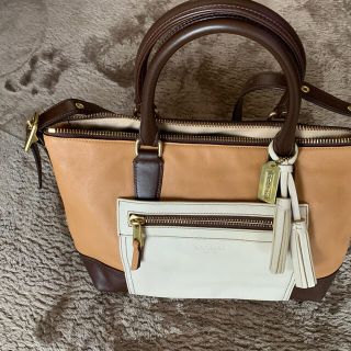 コーチ(COACH)のコーチ　COACH(ショルダーバッグ)