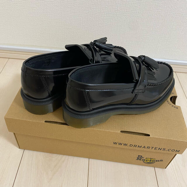 Dr.Martens(ドクターマーチン)の美品　ドクターマーチン　ADRIAN TASSEL LOAFER  ローファー  レディースの靴/シューズ(ローファー/革靴)の商品写真