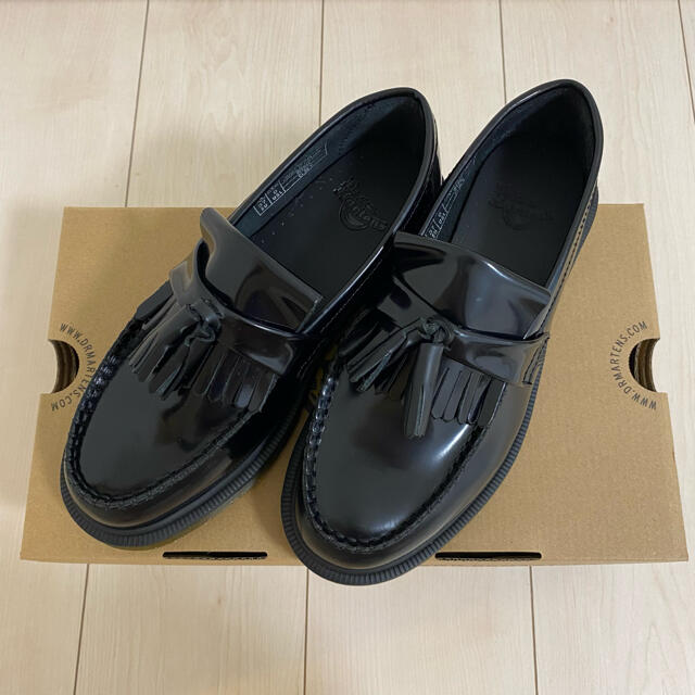 Dr.Martens(ドクターマーチン)の美品　ドクターマーチン　ADRIAN TASSEL LOAFER  ローファー  レディースの靴/シューズ(ローファー/革靴)の商品写真