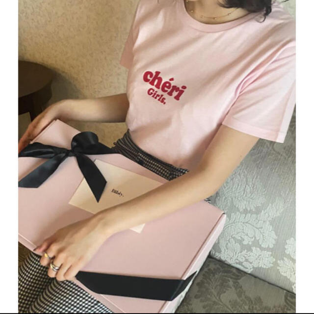 bibiy ロゴTシャツ　ピンク　新品 レディースのトップス(Tシャツ(半袖/袖なし))の商品写真