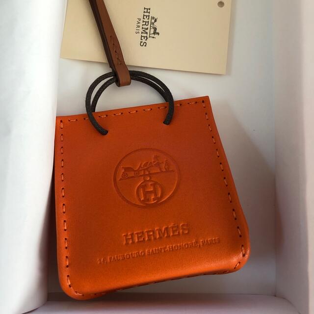 Hermes 新品未使用　チャーム　サックオランジュ 1