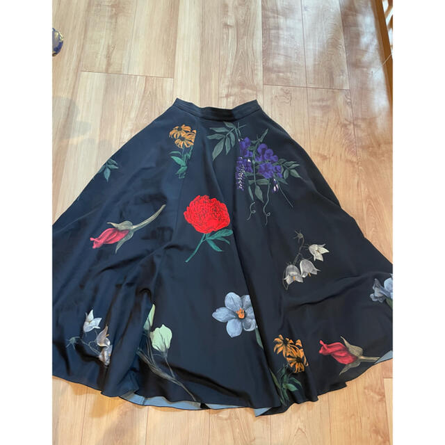 アメリ☆ AMANDA CIRCULAR SKIRT☆アマンダネイビーS 本物の 4932円