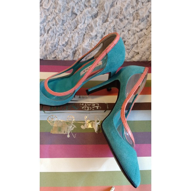 DIANA(ダイアナ)のダイアナ　ヒールパンプス　ブルー系　 レディースの靴/シューズ(ハイヒール/パンプス)の商品写真