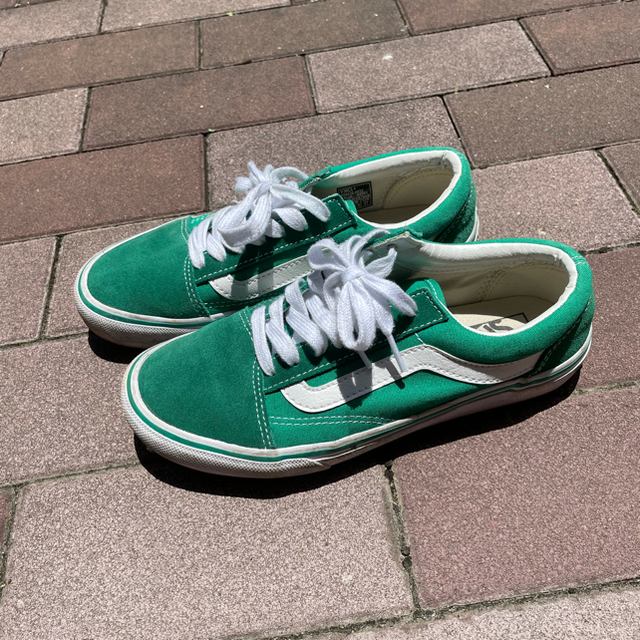 VANS(ヴァンズ)のバンズオールドスクール レディースの靴/シューズ(スニーカー)の商品写真