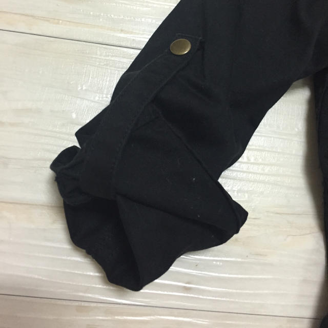 黒のジャケット キッズ/ベビー/マタニティのキッズ服女の子用(90cm~)(ジャケット/上着)の商品写真