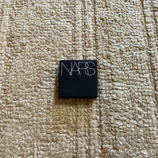 NARS(ナーズ)のNARS デュアルインテンシティアイシャドウ1950 コスメ/美容のベースメイク/化粧品(アイシャドウ)の商品写真