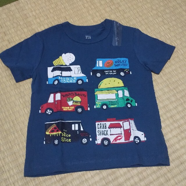 babyGAP(ベビーギャップ)の新品 GAP Tシャツ  キッズ/ベビー/マタニティのキッズ服男の子用(90cm~)(Tシャツ/カットソー)の商品写真