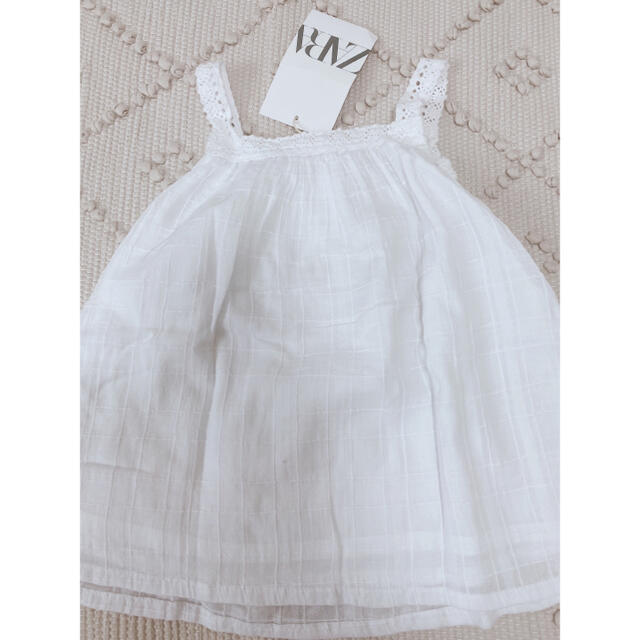 ZARA KIDS(ザラキッズ)のzara kids チュニック　キャミソール　ホワイト キッズ/ベビー/マタニティのキッズ服女の子用(90cm~)(ブラウス)の商品写真