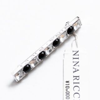 ニナリッチ(NINA RICCI)の新品未使用ニナリッチNina Ricciシルバートーンブローチラインストーン×黒(ブローチ/コサージュ)