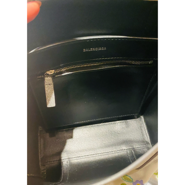 BALENCIAGA BAG(バレンシアガバッグ)のバレンシアガ Everyday tote xxs トート美品 レディースのバッグ(トートバッグ)の商品写真