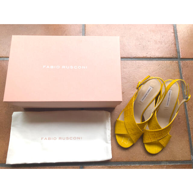 新品箱あり】FABIO RUSCONI型押しサンダル | loneoakpoint.com