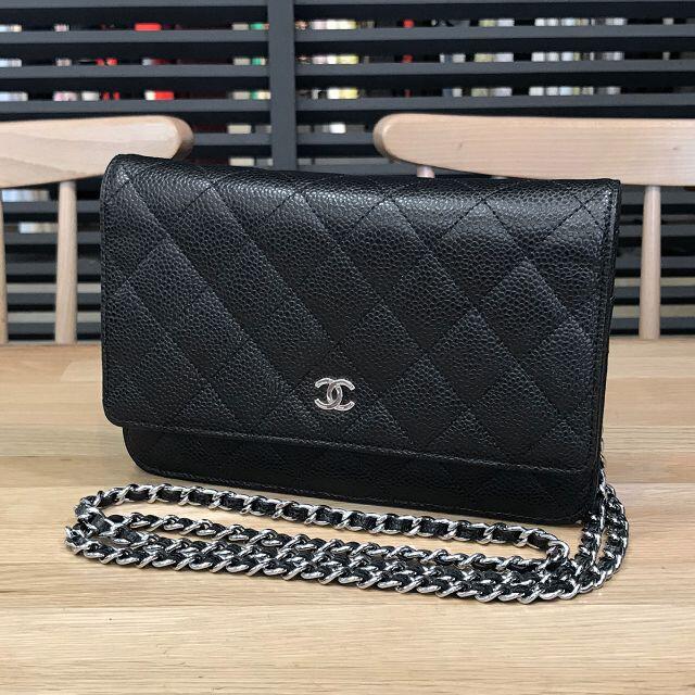 CHANEL(シャネル)のar様の 超美品 シャネル マトラッセ チェーンウォレット キャビアスキン 黒  レディースのファッション小物(財布)の商品写真