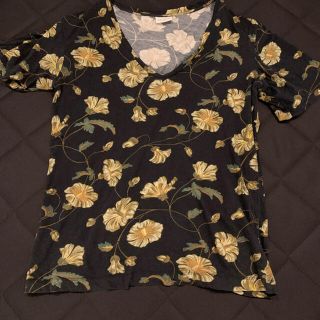 ドリスヴァンノッテン(DRIES VAN NOTEN)のドリスヴァンノッテンの花柄シャツ(Tシャツ/カットソー(半袖/袖なし))