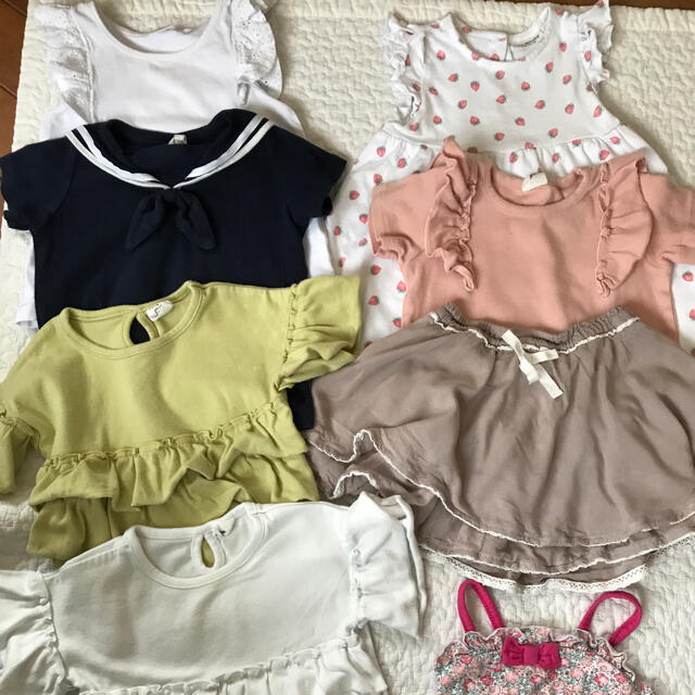 RAG MART(ラグマート)のコメント1番の方専用　まとめて段ボール1箱分　女の子　1〜2歳児　サイズ80   キッズ/ベビー/マタニティのベビー服(~85cm)(シャツ/カットソー)の商品写真