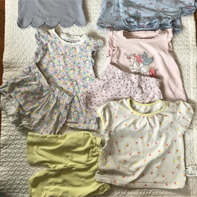 RAG MART(ラグマート)のコメント1番の方専用　まとめて段ボール1箱分　女の子　1〜2歳児　サイズ80   キッズ/ベビー/マタニティのベビー服(~85cm)(シャツ/カットソー)の商品写真