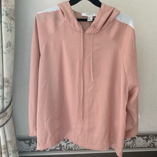 フォーエバートゥエンティーワン(FOREVER 21)のフォーエバー21 forever21 サテン生地　7分袖　フリーサイズ　新品(Tシャツ(長袖/七分))