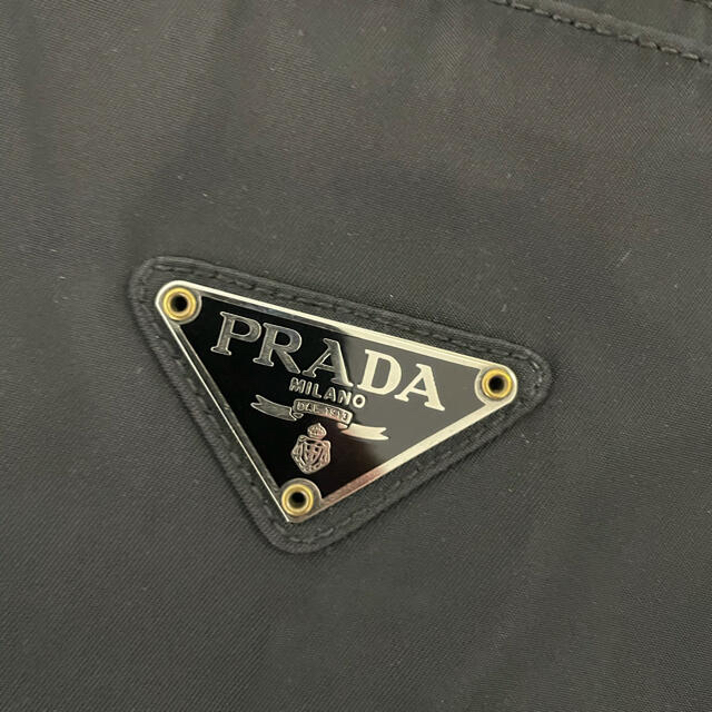 PRADA(プラダ)のPRADA プラダ　ナイロン　トートバッグ レディースのバッグ(トートバッグ)の商品写真