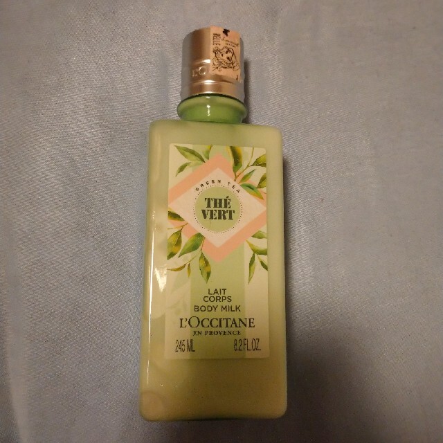 L'OCCITANE(ロクシタン)のL'OCCITANE グリーンティー ボディーミルク コスメ/美容のボディケア(ボディローション/ミルク)の商品写真