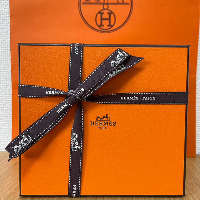 Hermes(エルメス)の【新品 未使用】エルメス ブルーダイユール マグカップ No.2 インテリア/住まい/日用品のキッチン/食器(食器)の商品写真