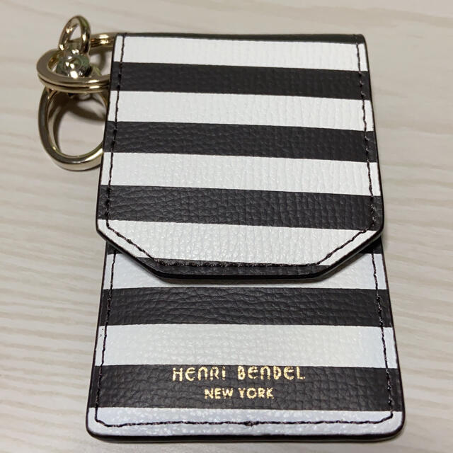 Henri Bendel 定期入れ